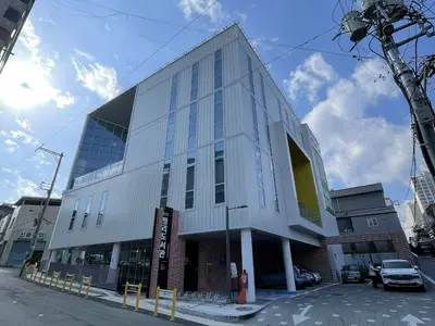 뉴평리도서관 전경