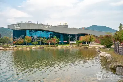 강문화전시관 전경